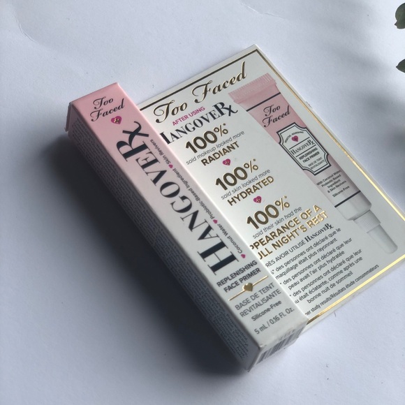 TOO FACED COSMETICS
Replenishing Face Primer - Picture 4 of 7